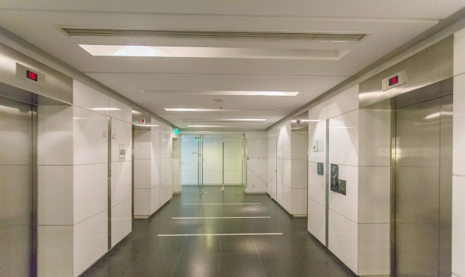 瑞辰国际中心电梯间